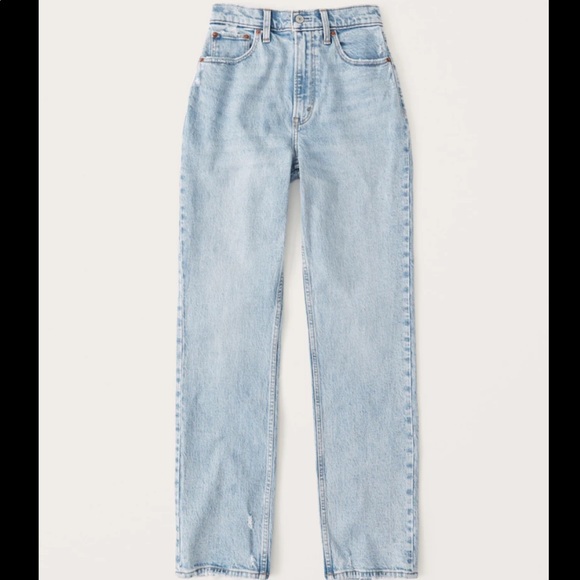 Abercrombie & Fitch Curve Love Ultra High Rise 90s Straight Jean Light Wash - Picture 1 of 3